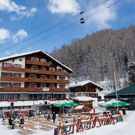 Hotel The Larix Ski-In Ski-Out Saas Fee Eksteriør billede