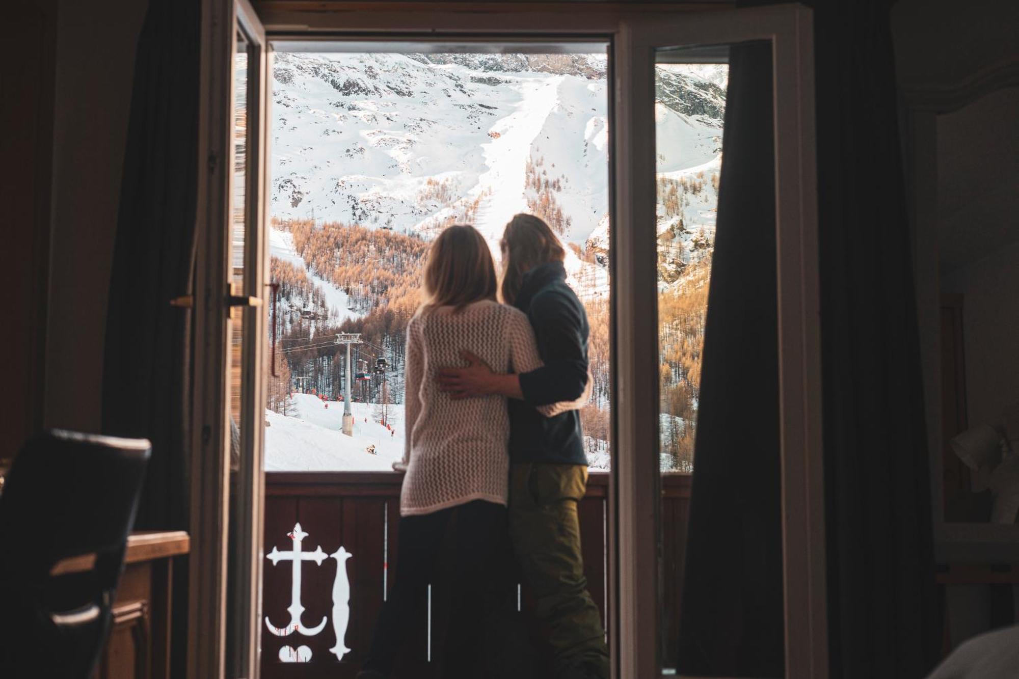 Hotel The Larix Ski-In Ski-Out Saas Fee Eksteriør billede