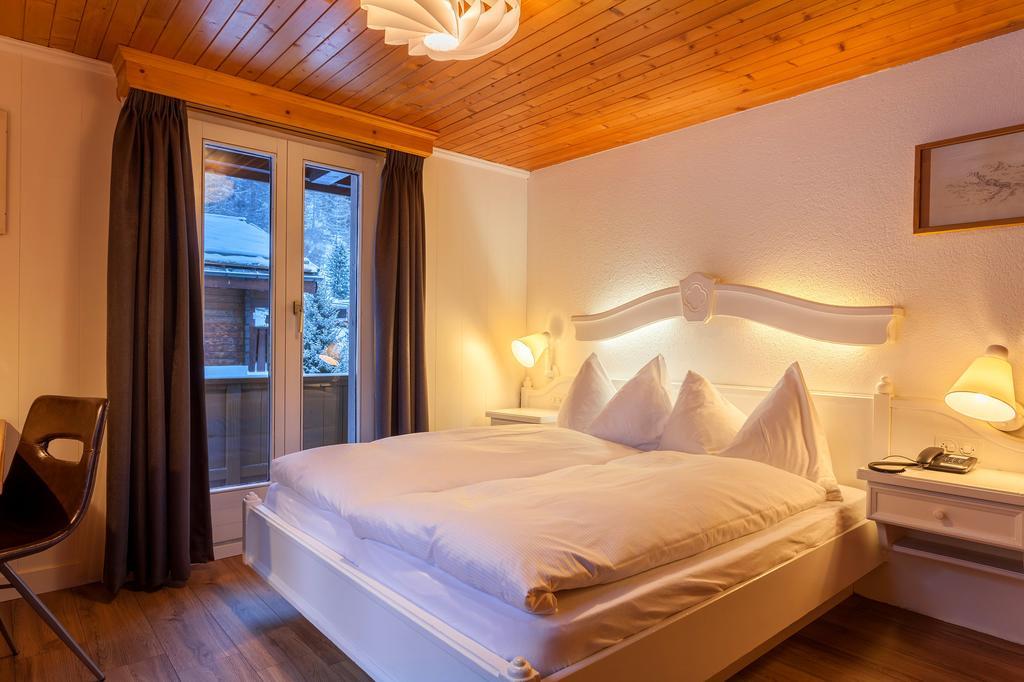 Hotel The Larix Ski-In Ski-Out Saas Fee Eksteriør billede