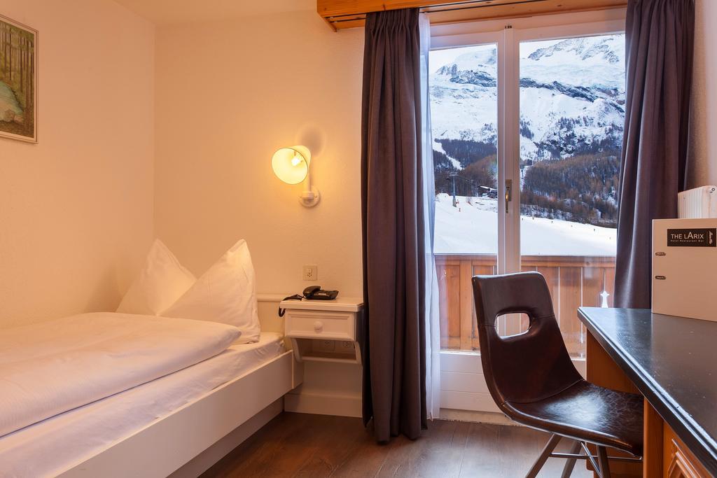 Hotel The Larix Ski-In Ski-Out Saas Fee Eksteriør billede